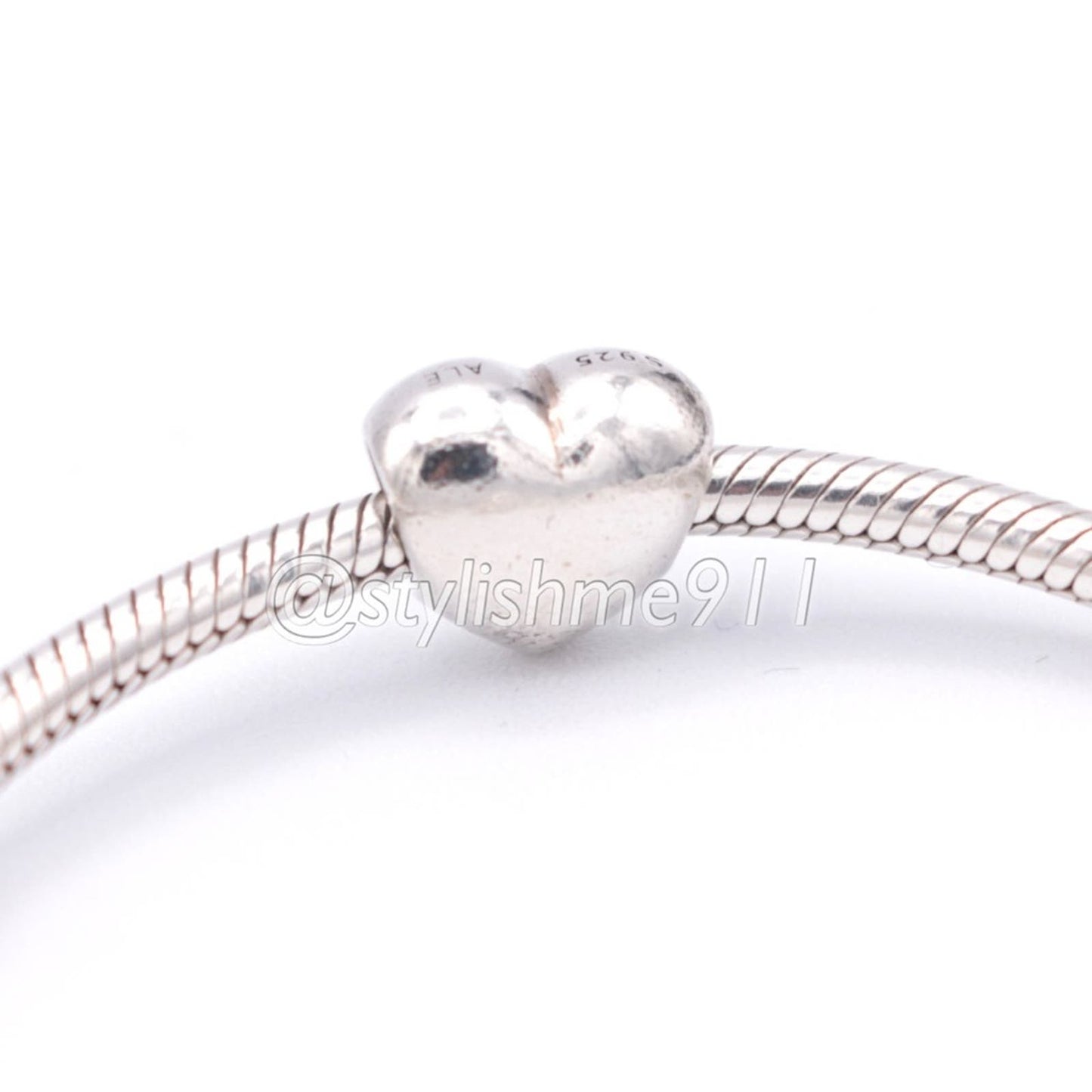 Authentic PANDORA Large Smooth Heart Charm - 790137