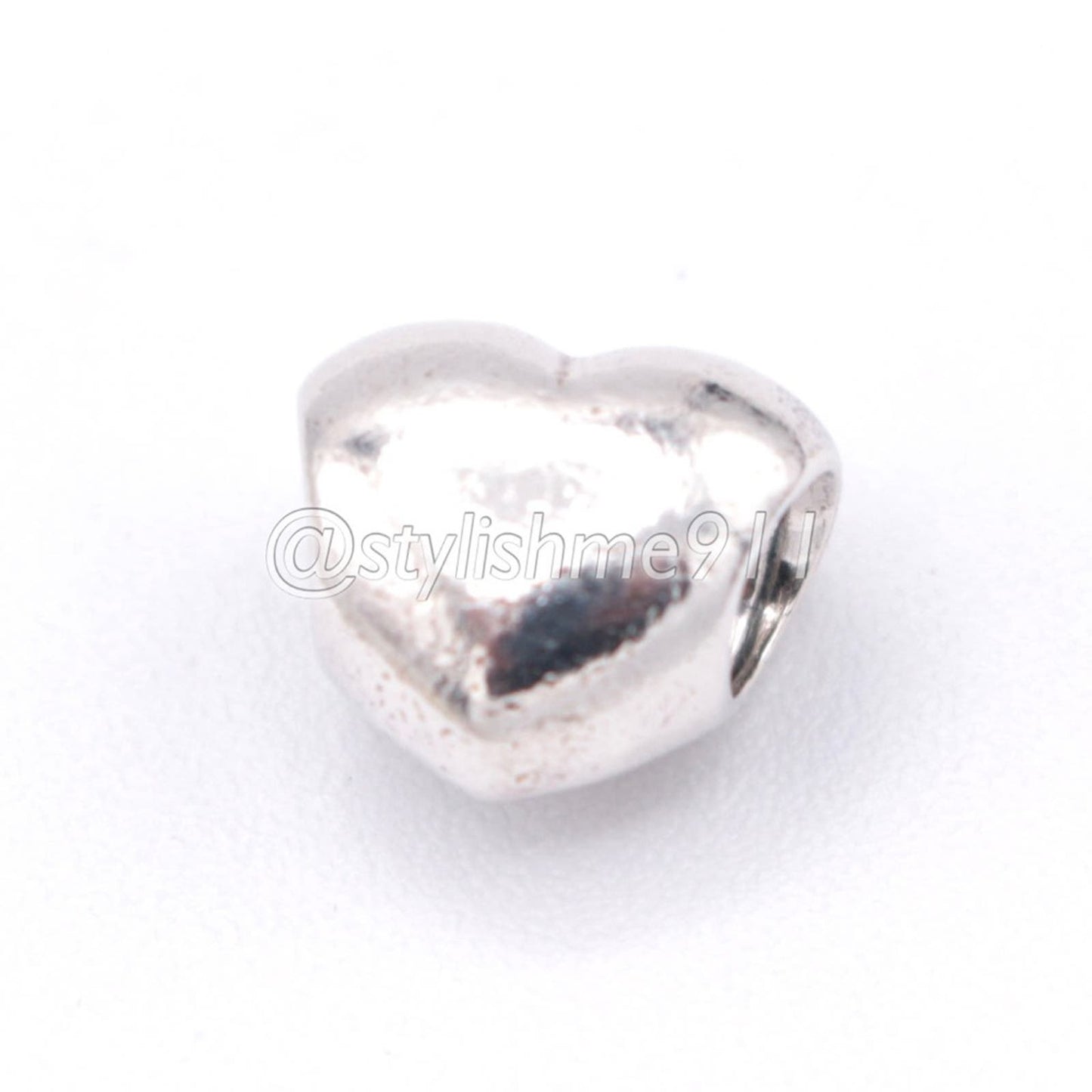 Authentic PANDORA Large Smooth Heart Charm - 790137