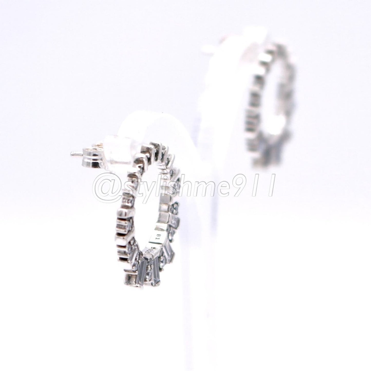 Authentic Pandora Glacial Beauty Earrings