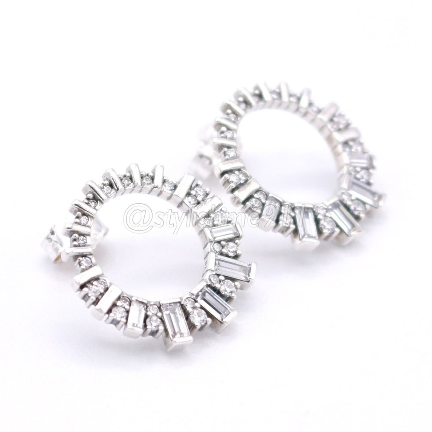 Authentic Pandora Glacial Beauty Earrings