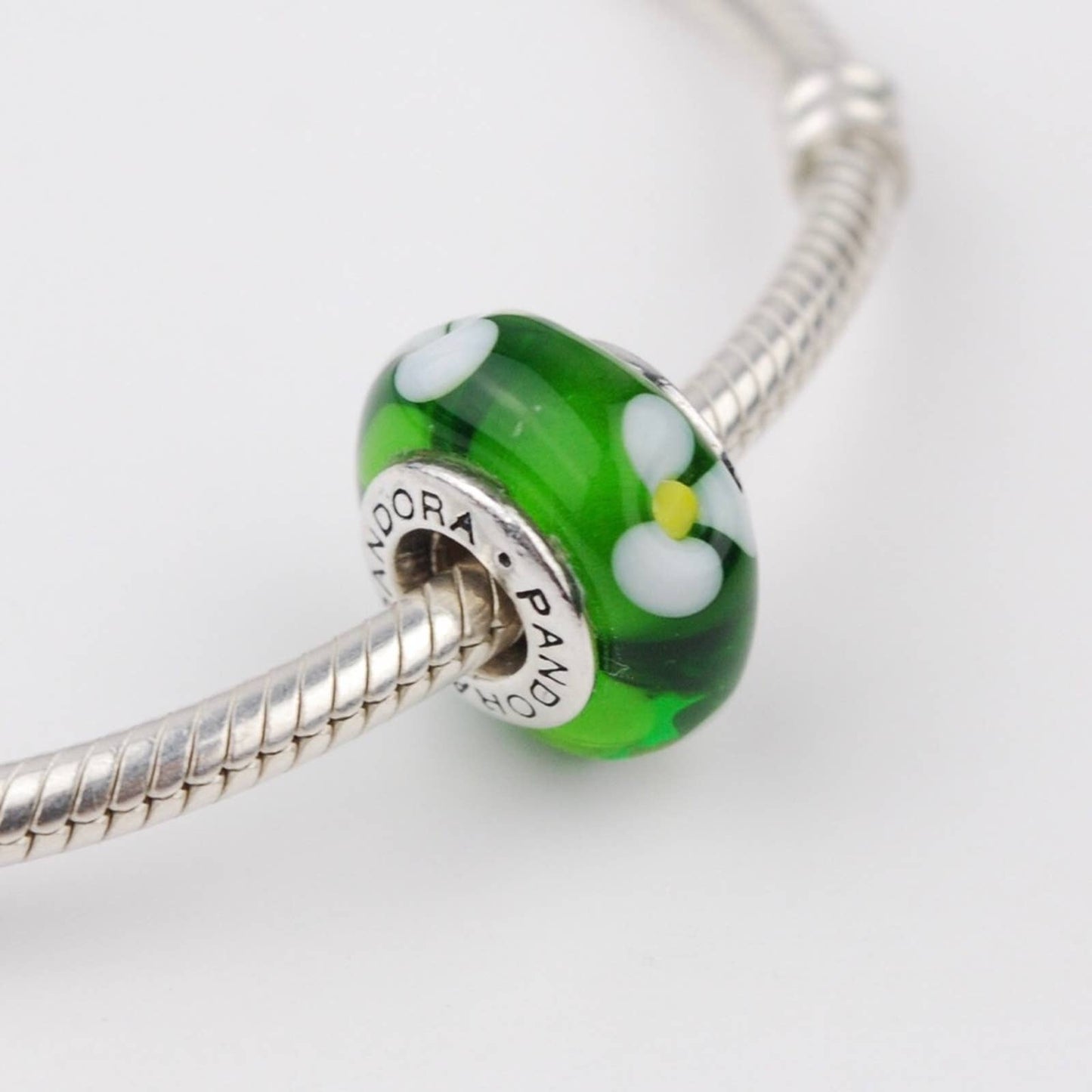 Authentic PANDORA Green Flowers Glass Murano - 790614